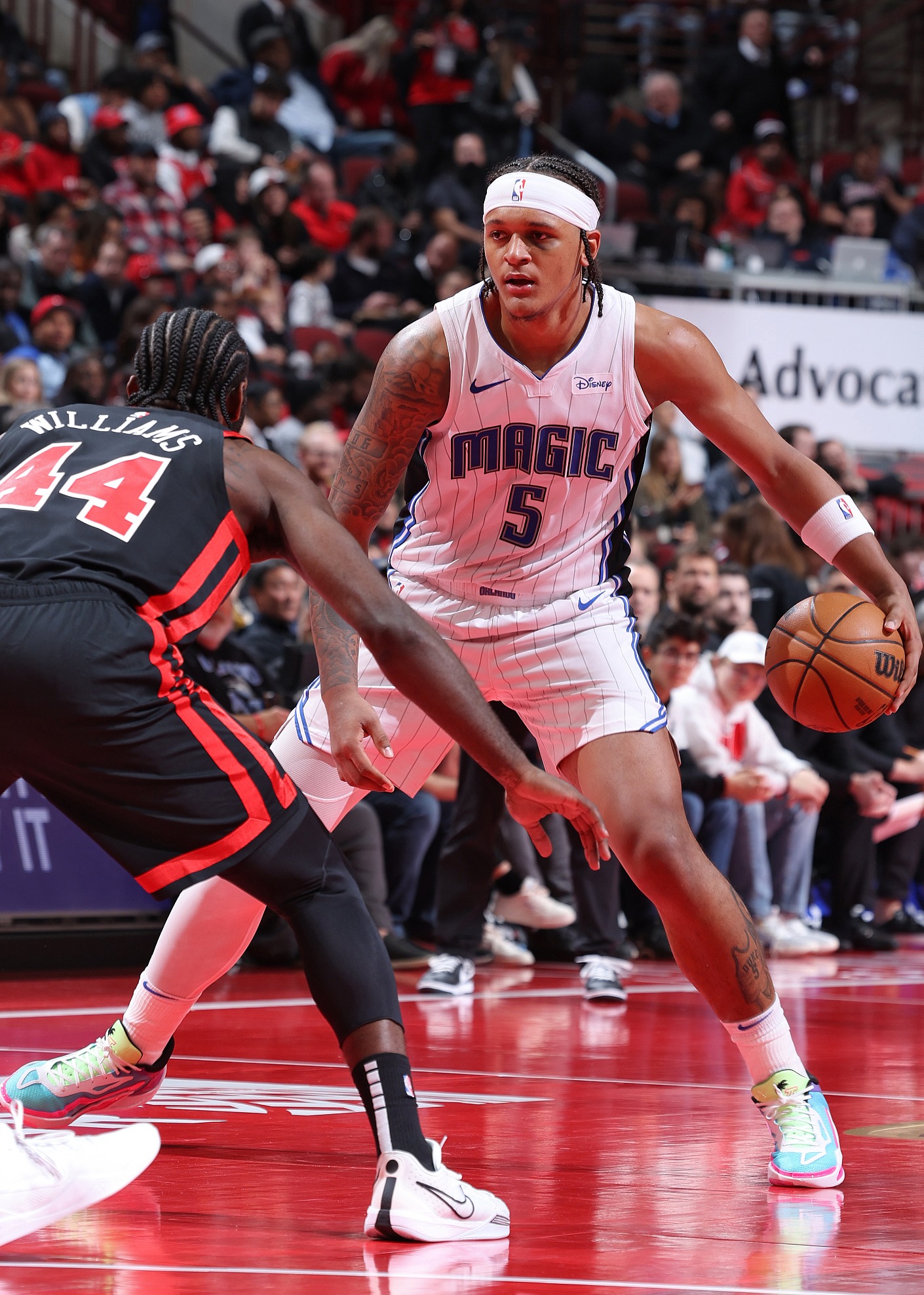 芝加哥公牛训练开放日,关键时刻官宣签约引欢呼,NBA常规赛在即,训练强度明显提升的简单介绍 芝加哥公牛训练开放日,关键时刻官宣签约引欢呼,NBA常规赛在即,训练强度明显提升的简单介绍